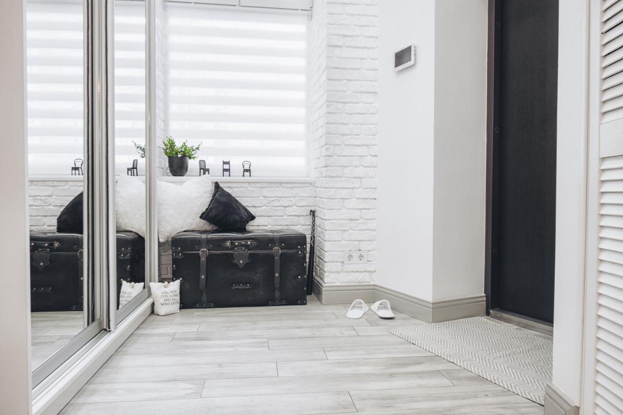 Scandinavian Style Of Lux Apartments In 리비프 외부 사진