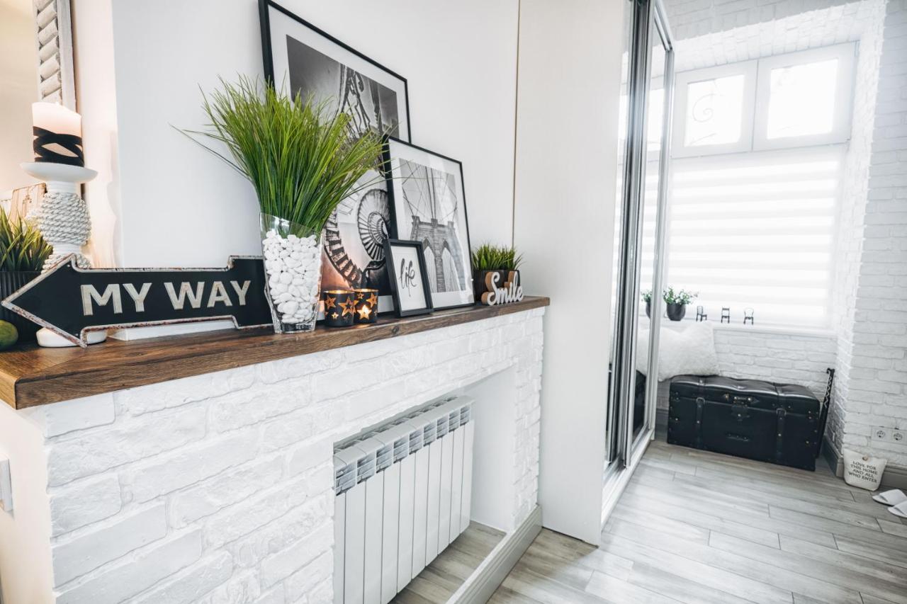 Scandinavian Style Of Lux Apartments In 리비프 외부 사진