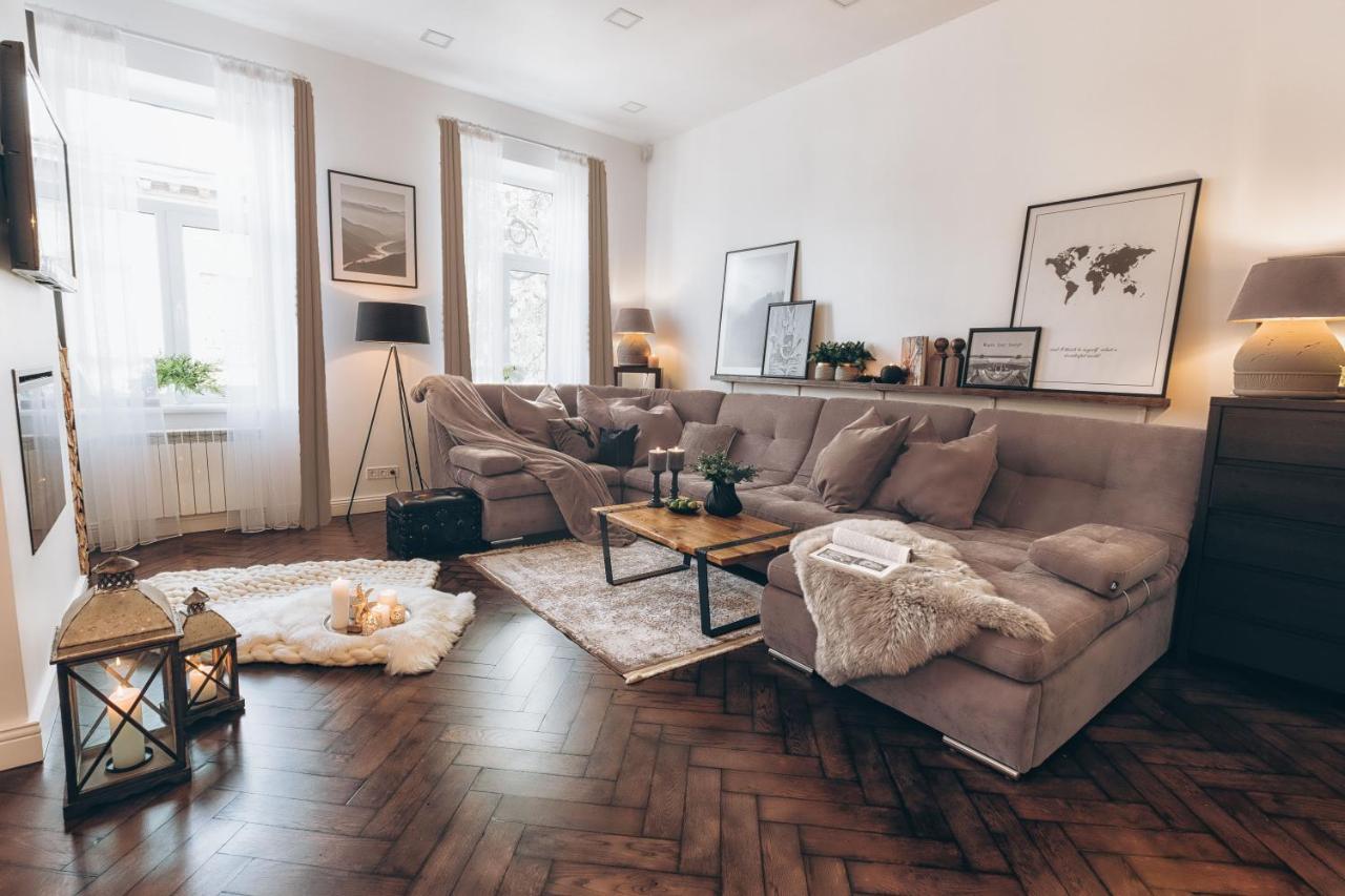 Scandinavian Style Of Lux Apartments In 리비프 외부 사진
